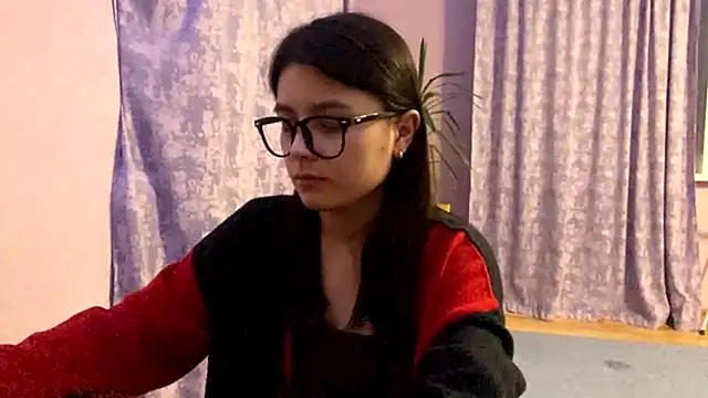 SaintMari Live XXX-Chat