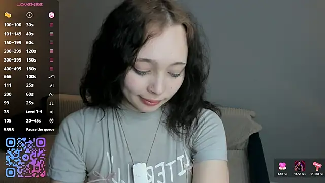 HannaHayles Show in webcam