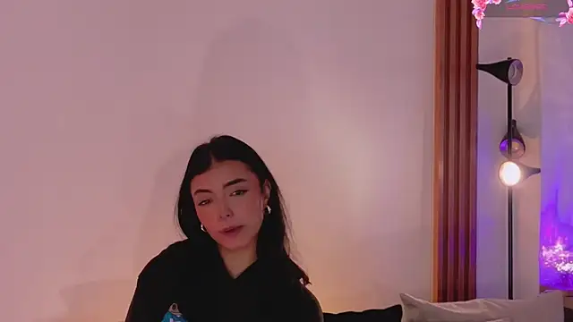 Chatroom XXX en direct de AnabelWolf