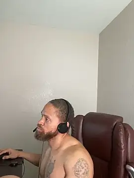 Fathero1time Adlı Modelin Canlı XXX Sohbeti