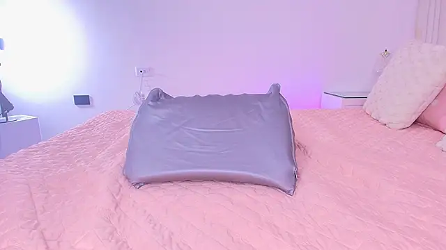 alanarose18n Live XXX chat