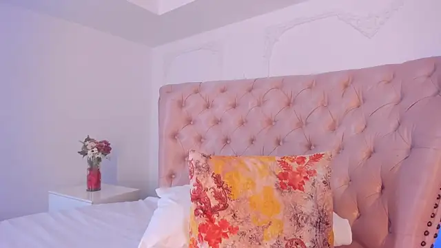 LucianaBlanco_のライブXXXチャット