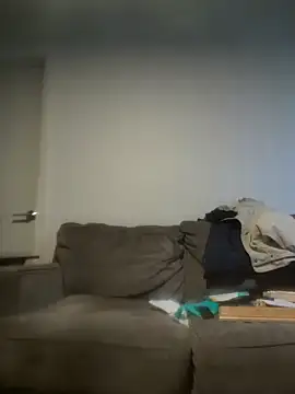 yourMasterisBored élő XXX-chatje