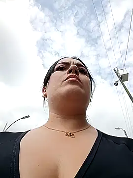 Lesly_10- Show Webcam