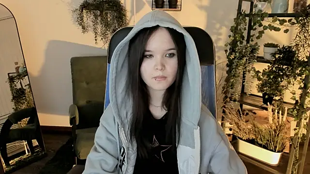 Chat +18 de Elainebeness ao vivo