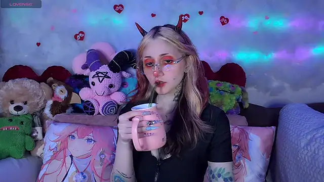 _Devill_Baby Live XXX-chat