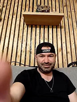 yuyukyler Chat XXX in diretta