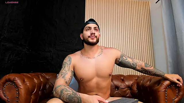 KyleNorth_ Adlı Modelin Web Kamerası Şovu