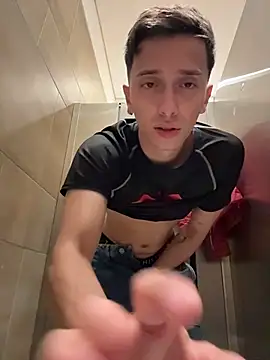 Thiago_Jones1 Adlı Modelin Web Kamerası Şovu