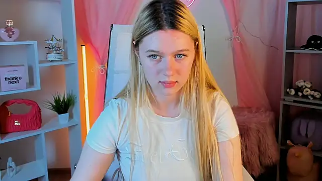 CelestineMauriac: онлайн-секс-чат