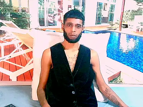 CharmingIndian1のウェブカメラショー