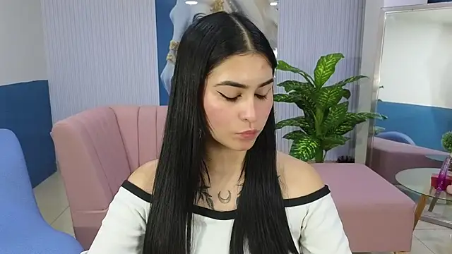 Chat XXX en directo de amy_lovelydoll