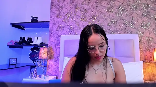 ValkyriaSteel Chat XXX in diretta