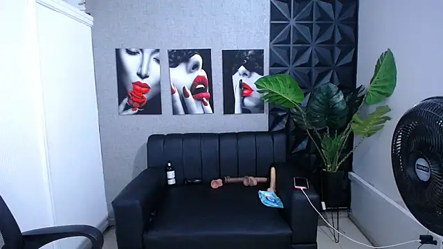 Chat XXX ao vivo de Valentinaa_mature