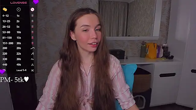 YonaBonesのライブXXXチャット