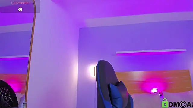 kitty_sweeety_'s Live XXX Chat