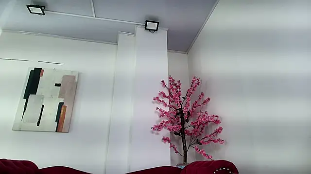 Chatroom XXX en direct de Emily_andrews