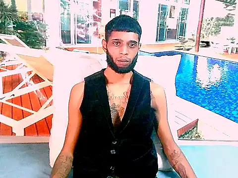 CharmingIndian1 网络视讯表演