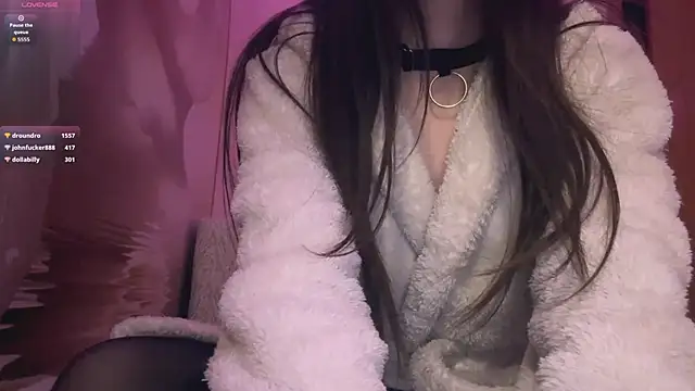 Chatroom XXX en direct de Kiaicatie