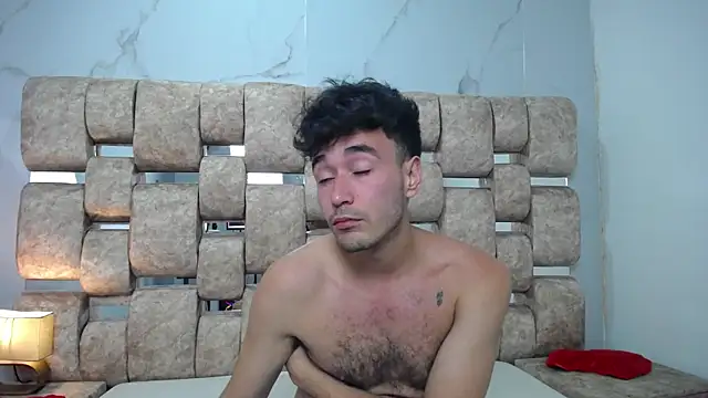 KathyAiden Adlı Modelin Web Kamerası Şovu