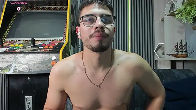 โชว์เว็บแคมของ chris_gold_