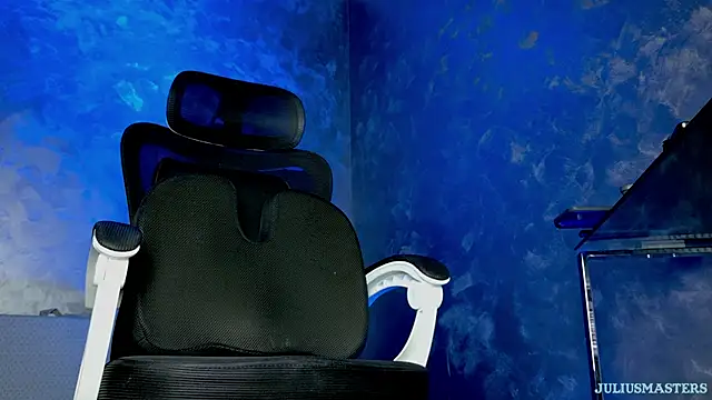 Živý XXX chat CLOUDYJULIUS