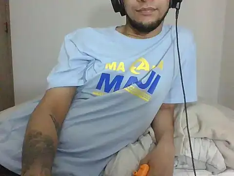 Вебкам-шоу bladetrinityn