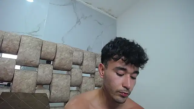 Živý XXX chat KathyAiden