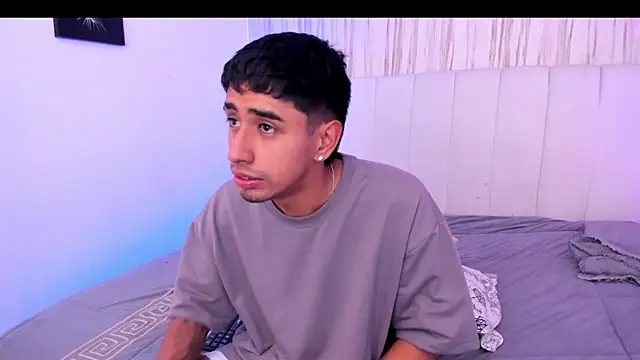 isaak_miller_: вебкам-шоу