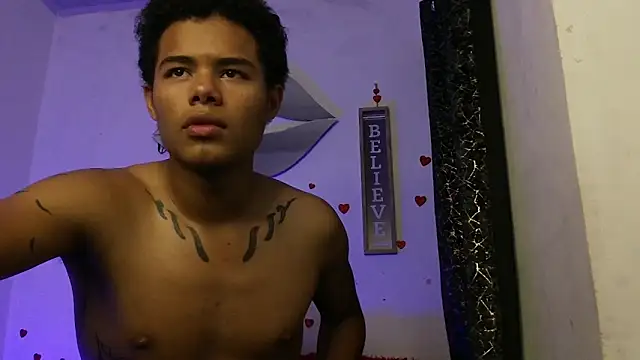 kael_fox – Naživo XXX chat