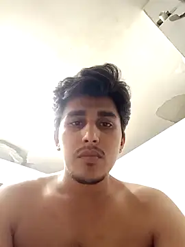 HelpfulSucrose Show in webcam