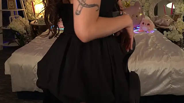 BabyFlowerrのライブXXXチャット