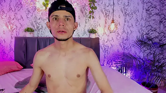 Bonny_and_carrot's Webcam Show