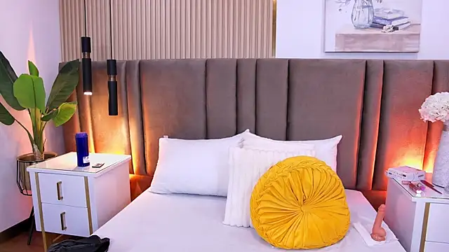 SaraLugo Chat XXX in diretta