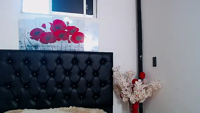 pinky_f00x Live XXX-Chat