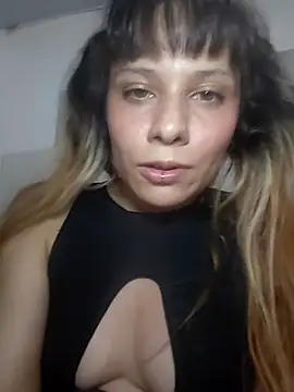 Hairy_pttn Live XXX chat