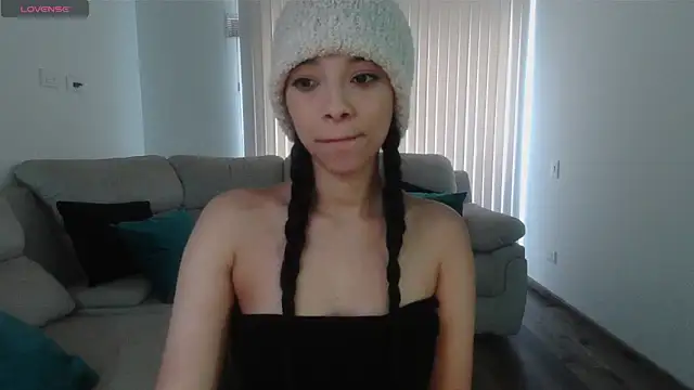 Jasmine_019's Live XXX Chat