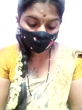 Tamil_Hot_Anu 网络视讯表演