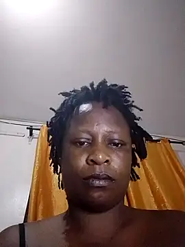 Thandie40 Show in webcam