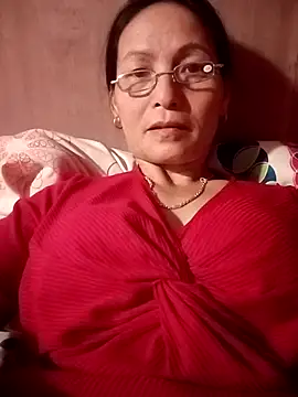 Chat XXX en directo de Cucci07