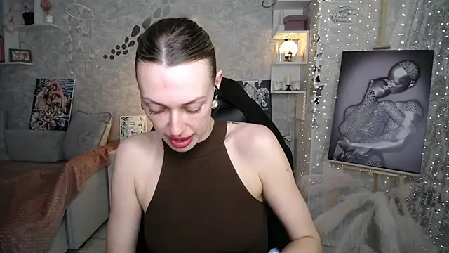 Chat XXX ao vivo de NickyAdamidi