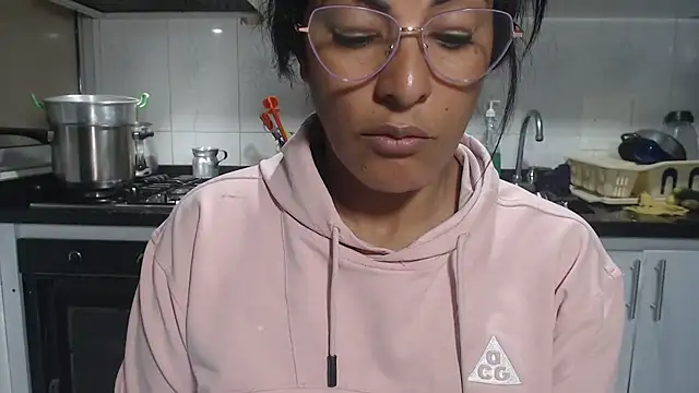 kateleyagrey Live XXX-chat