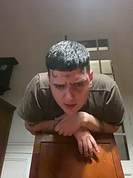 Elnonoykeila77's Live XXX Chat