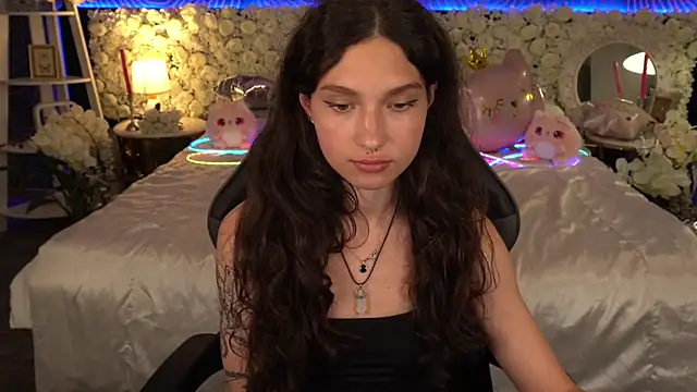 BabyFlowerr: απευθείας συνομιλία ΧΧΧ