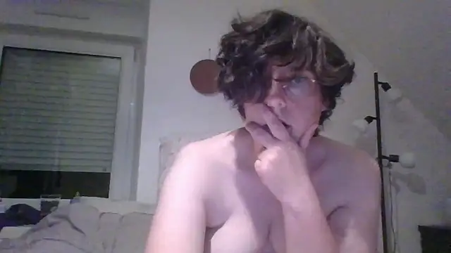 OIseauNoir88's Live XXX Chat