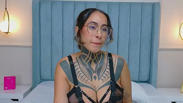 NicoleBlumのライブXXXチャット