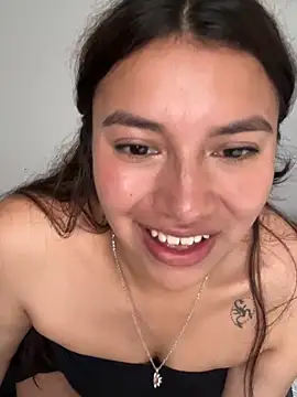 Chat XXX en directo de CocoaGigiMuse