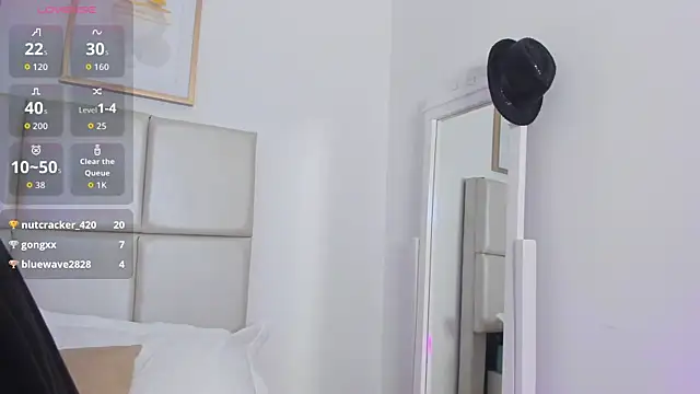 Вебкам-шоу taylorsmiiith_