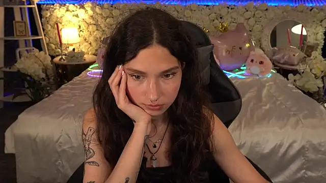 Czat XXX na żywo – BabyFlowerr