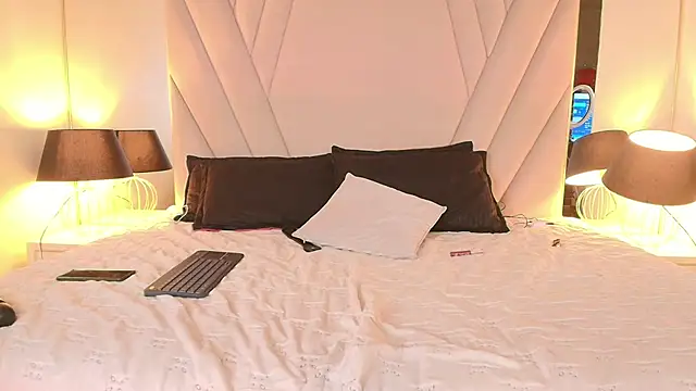 TokioMilf 现场XXX聊天